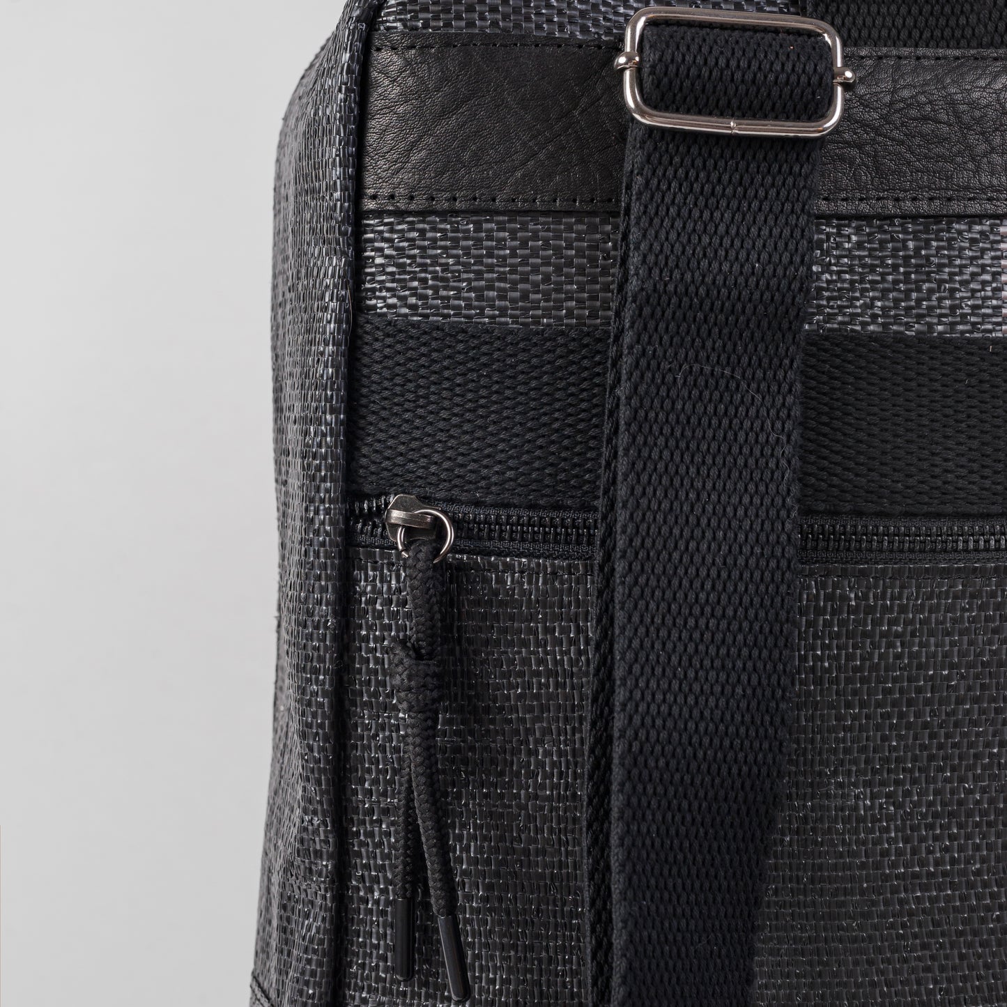 Backpack: Lonco Black