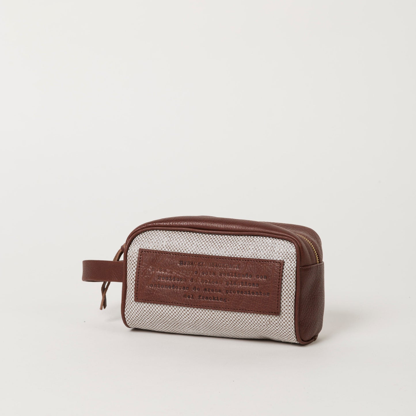 Toiletry Bag: La Calera