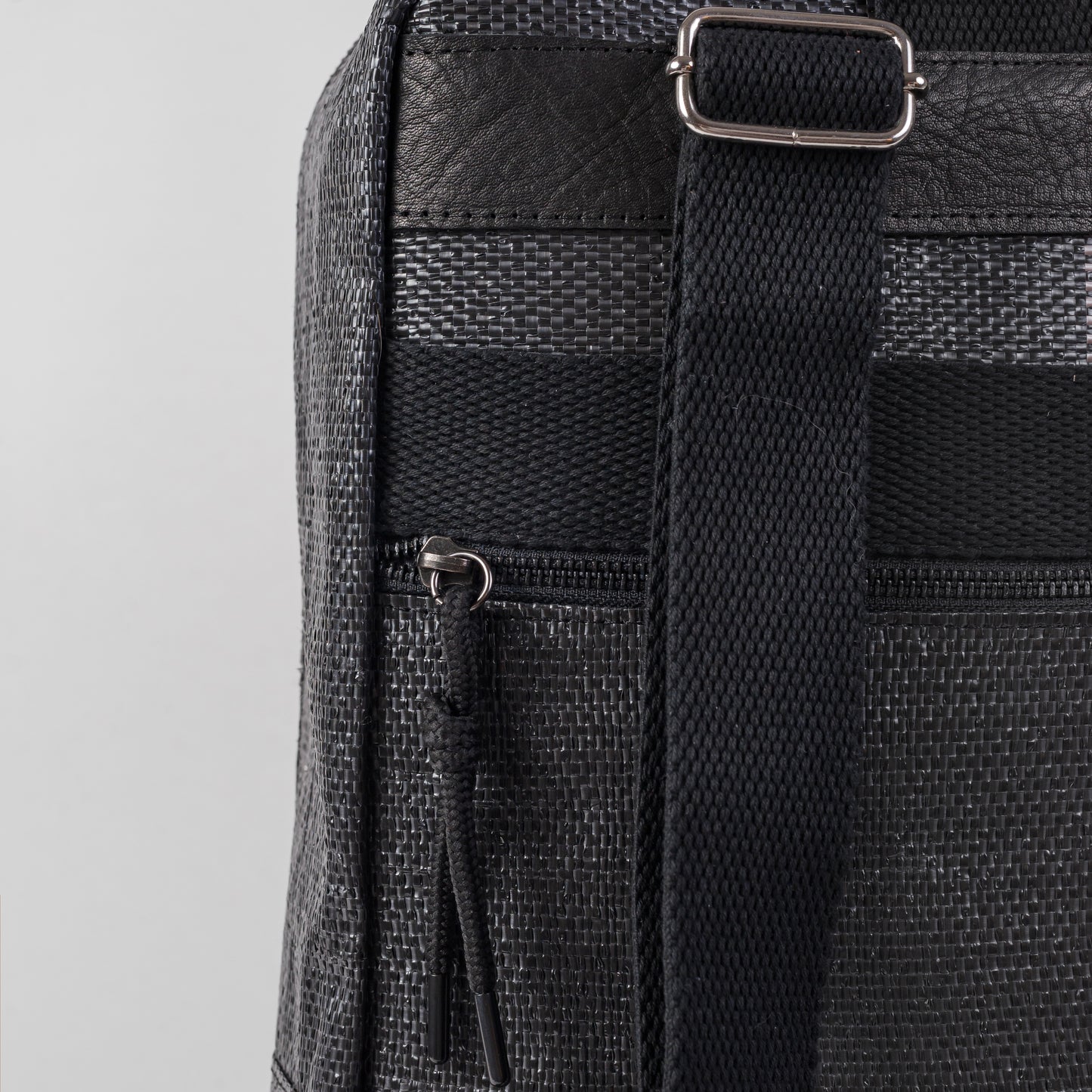 Backpack: Lonco Black